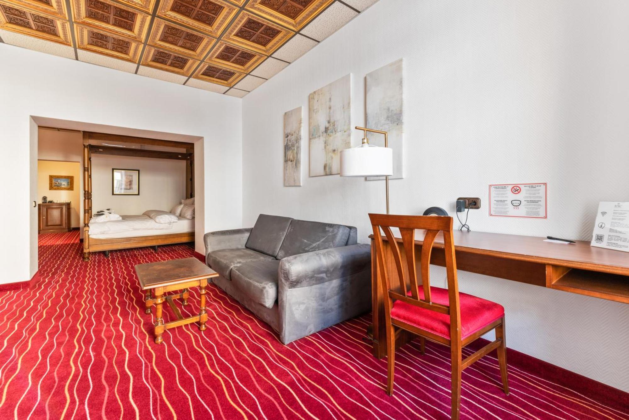 King's First 4* Munich